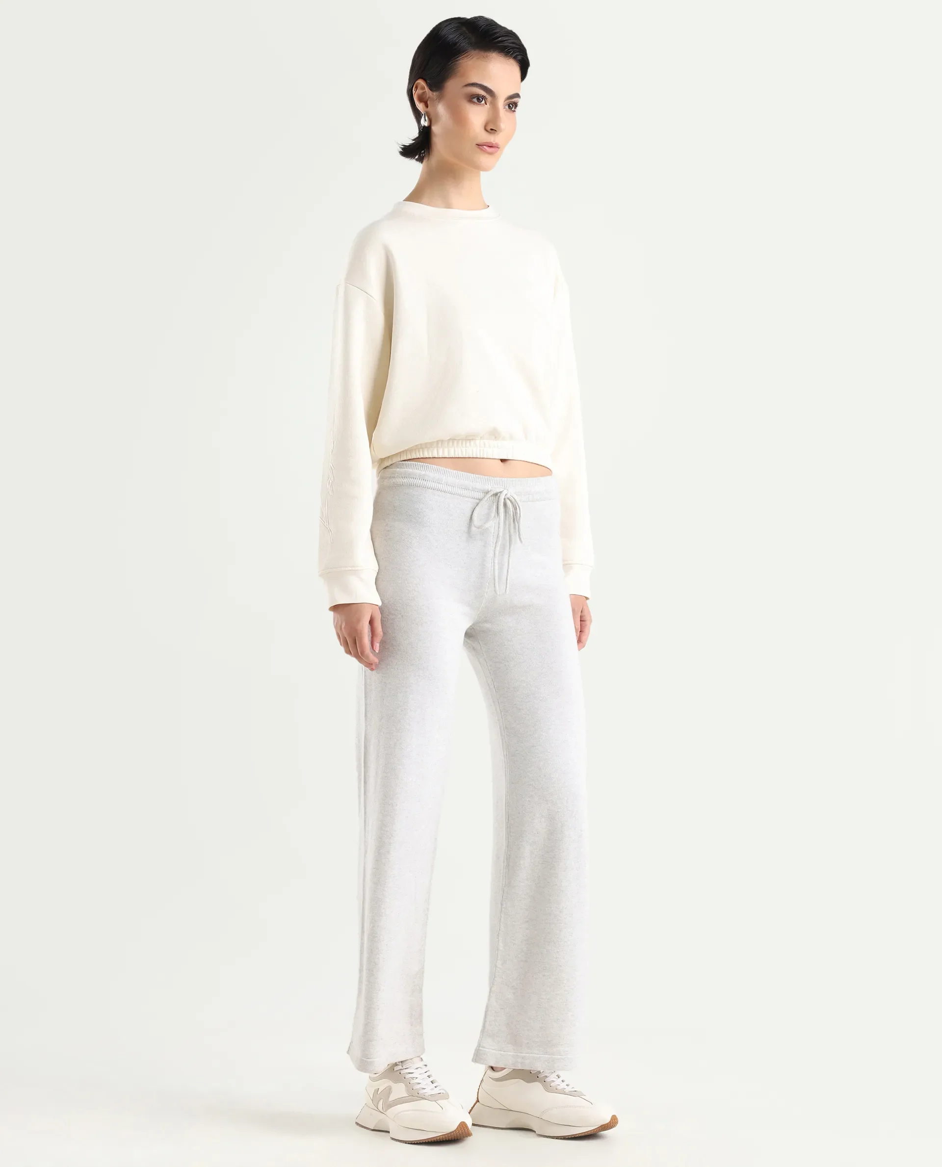 Rareism Women's Finn Track Offwhite Cotton Plain Ankle Length Flared Track Pant - Image 6